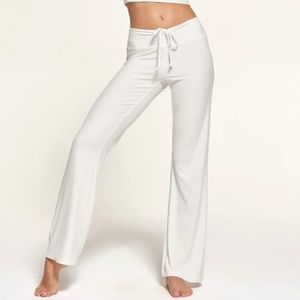 SKIMS cream soft lounge drawstring pant size M